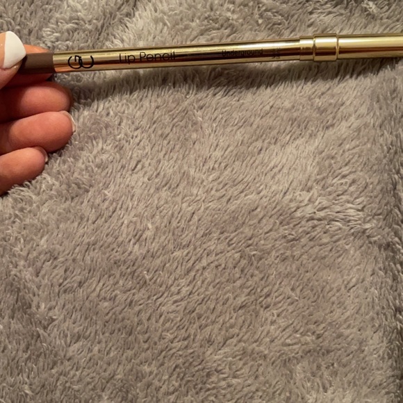 Make up items - Picture 6 of 14